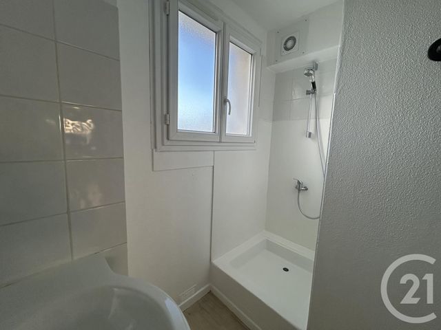 Appartement F3 &agrave; louer - 3 pi&egrave;ces - 60,29 m2 - Rodez - 12 - MIDI-PYRENEES