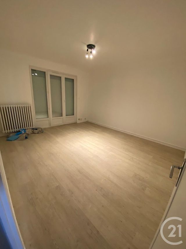 Appartement F3 &agrave; louer - 3 pi&egrave;ces - 60,29 m2 - Rodez - 12 - MIDI-PYRENEES