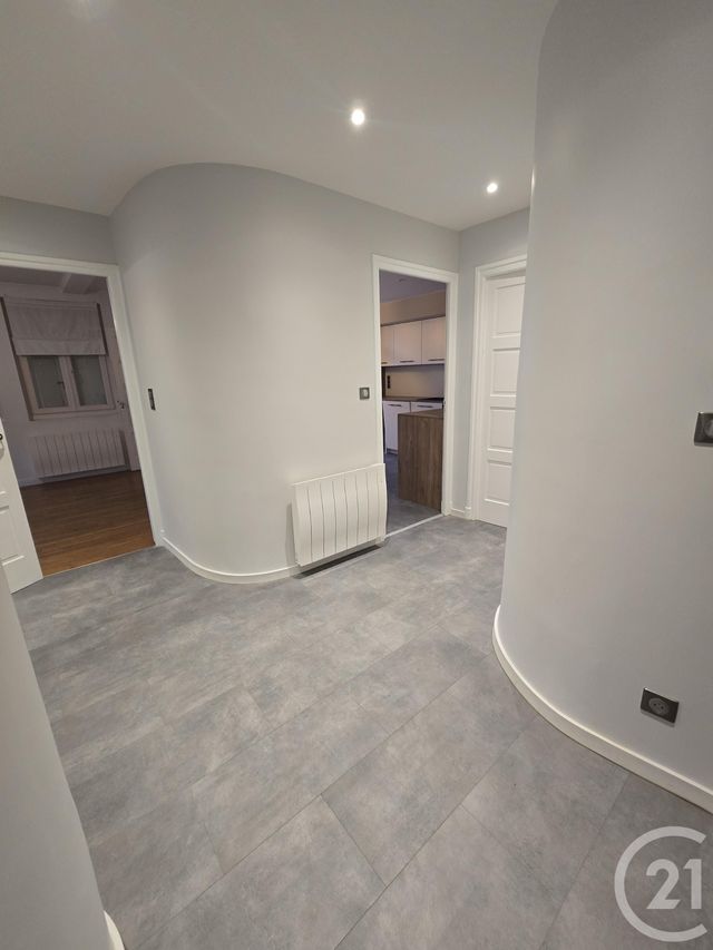 Appartement T3 à louer - 3 pièces - 90,32 m2 - Rodez - 12 - MIDI-PYRENEES