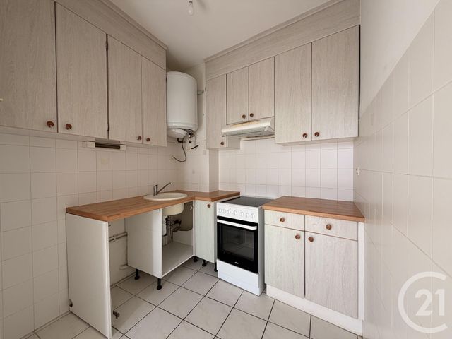 Appartement F3 &agrave; louer - 3 pi&egrave;ces - 44,19 m2 - Rodez - 12 - MIDI-PYRENEES