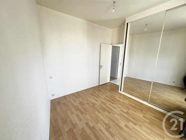 Appartement F3 &agrave; louer - 3 pi&egrave;ces - 44,19 m2 - Rodez - 12 - MIDI-PYRENEES