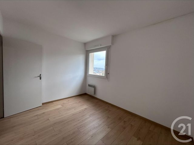 Appartement F4 &agrave; louer - 4 pi&egrave;ces - 85 m2 - Rodez - 12 - MIDI-PYRENEES