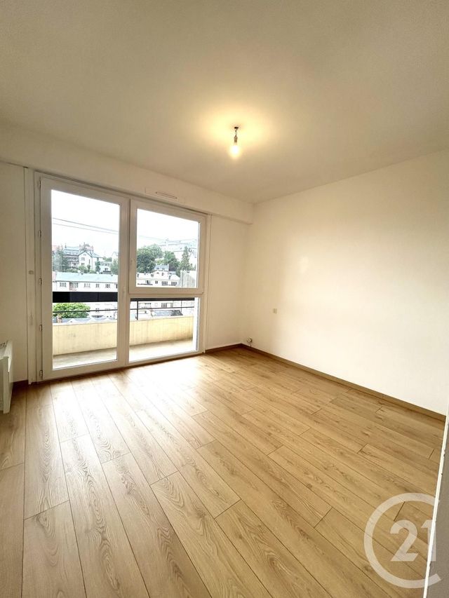 Appartement F4 &agrave; louer - 4 pi&egrave;ces - 85 m2 - Rodez - 12 - MIDI-PYRENEES