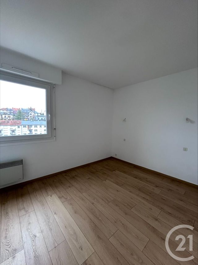 Appartement F4 &agrave; louer - 4 pi&egrave;ces - 85 m2 - Rodez - 12 - MIDI-PYRENEES