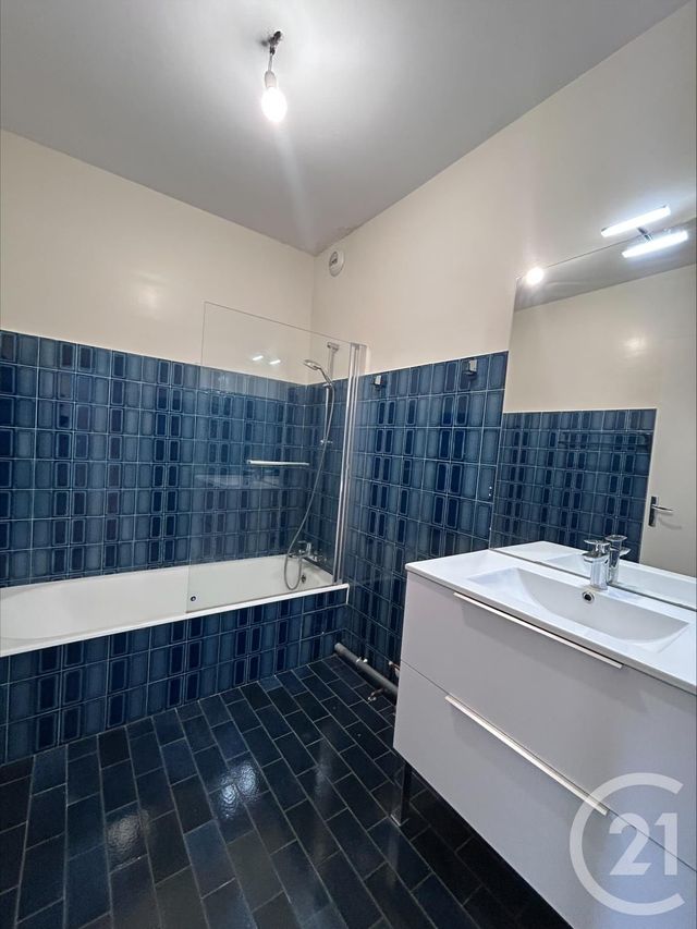 Appartement F4 &agrave; louer - 4 pi&egrave;ces - 85 m2 - Rodez - 12 - MIDI-PYRENEES