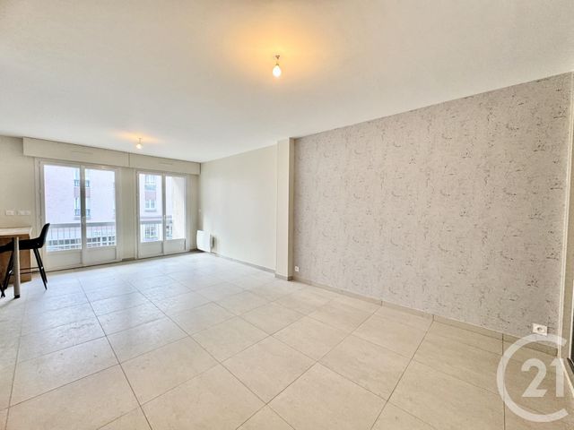 Appartement T3 à louer - 3 pièces - 75,79 m2 - Rodez - 12 - MIDI-PYRENEES