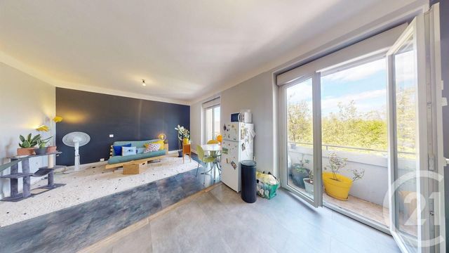 Appartement T2 &agrave; vendre - 2 pi&egrave;ces - 47,12 m2 - Rodez - 12 - MIDI-PYRENEES