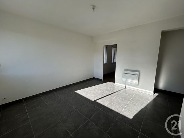 Appartement F2 &agrave; louer - 2 pi&egrave;ces - 44 m2 - Rodez - 12 - MIDI-PYRENEES