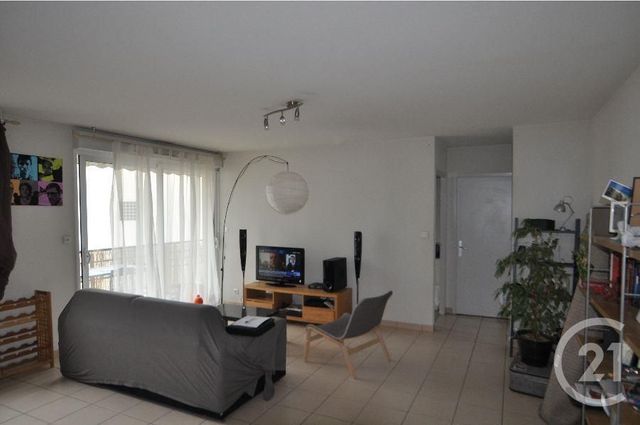 Appartement F2 &agrave; louer - 2 pi&egrave;ces - 51,01 m2 - Onet Le Chateau - 12 - MIDI-PYRENEES