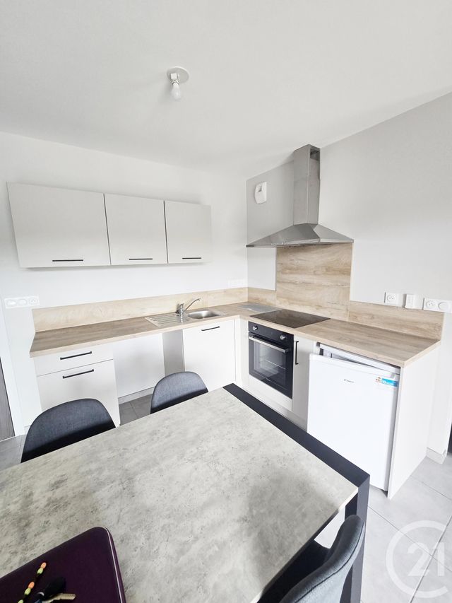 Appartement T2 &agrave; louer - 2 pi&egrave;ces - 35,65 m2 - Rodez - 12 - MIDI-PYRENEES