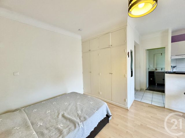 Appartement T1 &agrave; louer - 1 pi&egrave;ce - 28,12 m2 - Rodez - 12 - MIDI-PYRENEES