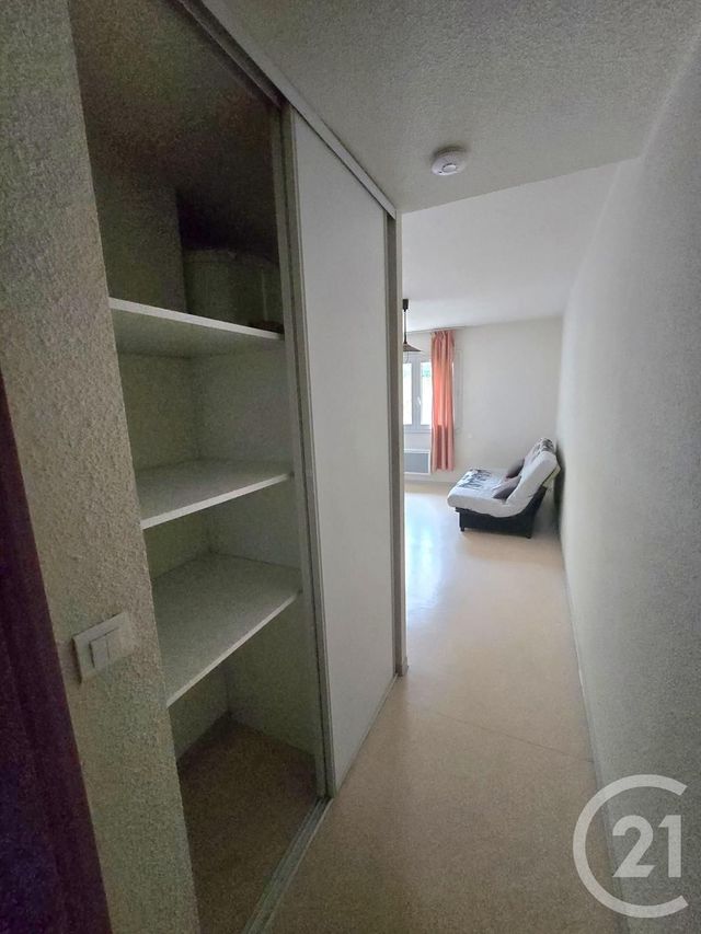 Appartement Studio &agrave; louer - 1 pi&egrave;ce - 21,18 m2 - Rodez - 12 - MIDI-PYRENEES