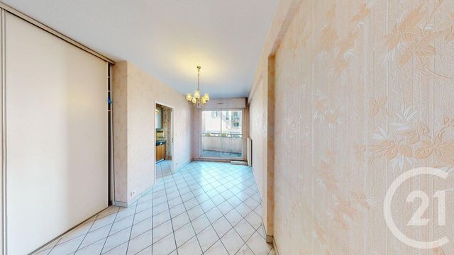 Appartement T2 &agrave; vendre - 2 pi&egrave;ces - 44,23 m2 - Rodez - 12 - MIDI-PYRENEES