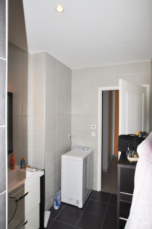 Appartement T3 &agrave; louer - 3 pi&egrave;ces - 65,28 m2 - Luc La Primaube - 12 - MIDI-PYRENEES