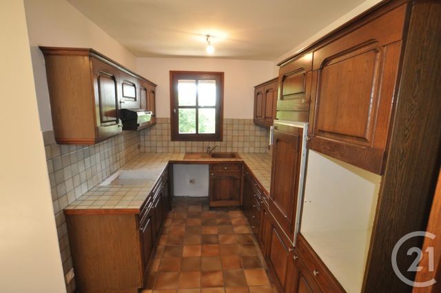 Maison &agrave; louer - 7 pi&egrave;ces - 192 m2 - Pont De Salars - 12 - MIDI-PYRENEES