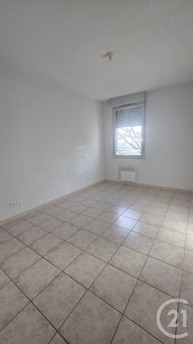 Appartement F2 &agrave; louer - 2 pi&egrave;ces - 45,36 m2 - Rodez - 12 - MIDI-PYRENEES