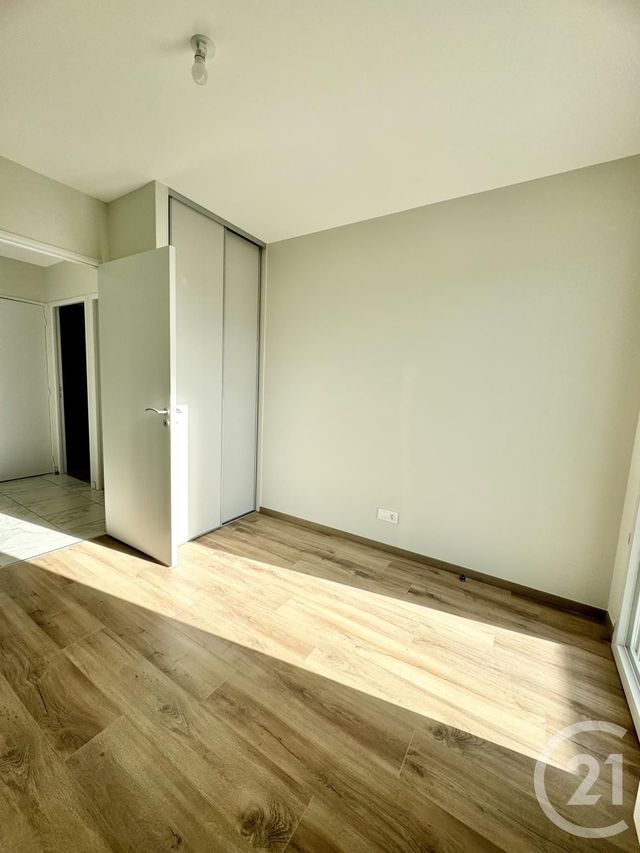 Appartement T4 &agrave; louer - 4 pi&egrave;ces - 81,80 m2 - Olemps - 12 - MIDI-PYRENEES