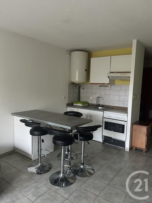 Appartement T1 &agrave; louer - 2 pi&egrave;ces - 35,59 m2 - Le Monastere - 12 - MIDI-PYRENEES