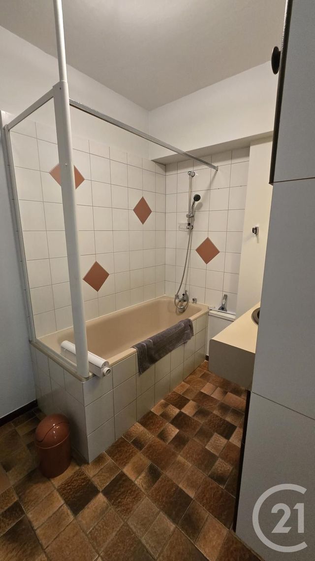 Appartement T2 &agrave; louer - 2 pi&egrave;ces - 41,27 m2 - Rodez - 12 - MIDI-PYRENEES