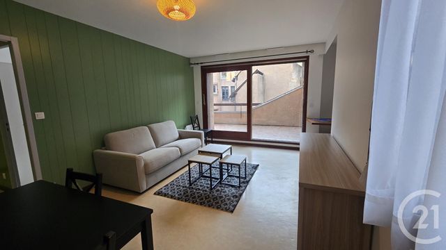 Appartement T2 &agrave; louer - 2 pi&egrave;ces - 41,27 m2 - Rodez - 12 - MIDI-PYRENEES