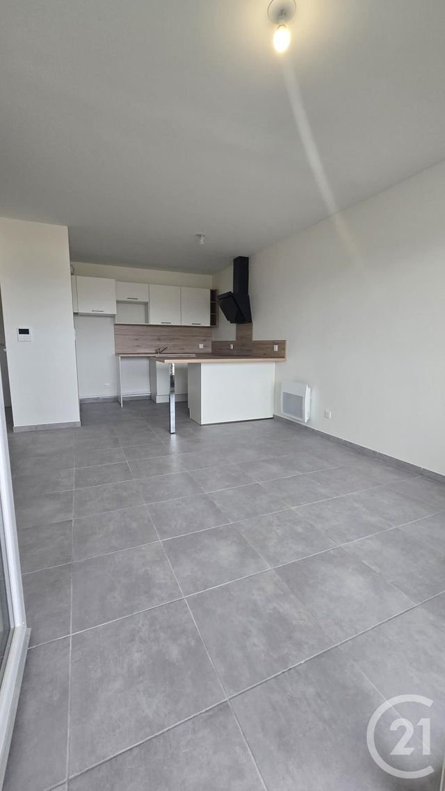 Appartement F2 &agrave; louer - 2 pi&egrave;ces - 43,65 m2 - Flavin - 12 - MIDI-PYRENEES