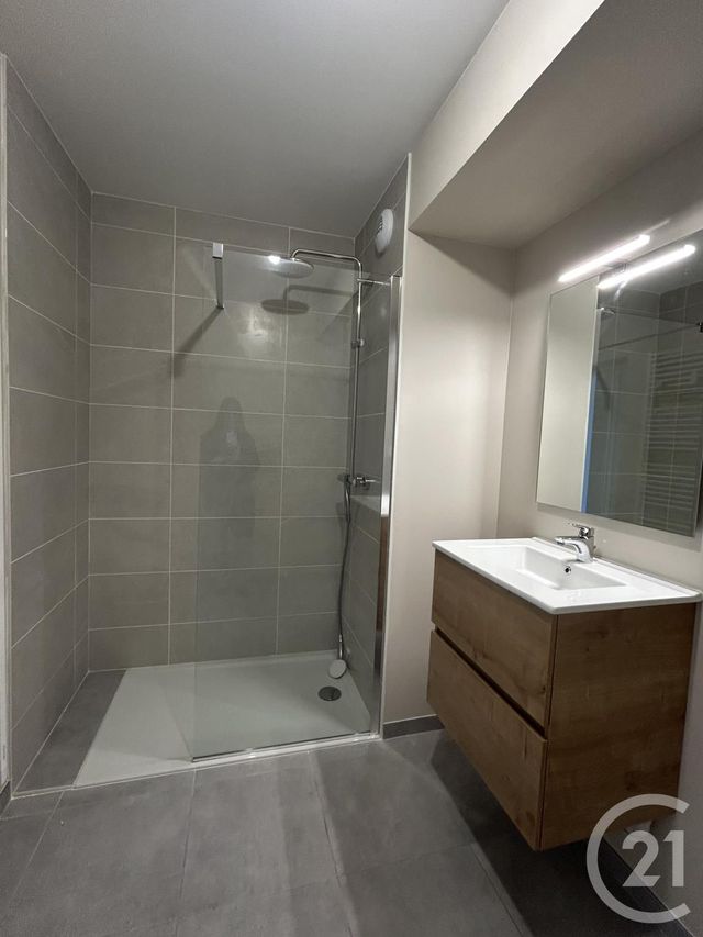 Appartement F2 &agrave; louer - 2 pi&egrave;ces - 43,65 m2 - Flavin - 12 - MIDI-PYRENEES