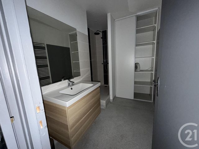 Appartement T2 &agrave; louer - 2 pi&egrave;ces - 40,65 m2 - Rodez - 12 - MIDI-PYRENEES