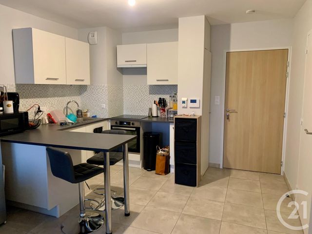 Appartement T2 &agrave; louer - 2 pi&egrave;ces - 35,16 m2 - Onet Le Chateau - 12 - MIDI-PYRENEES