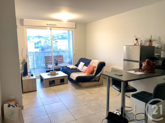 Appartement T2 &agrave; louer - 2 pi&egrave;ces - 35,16 m2 - Onet Le Chateau - 12 - MIDI-PYRENEES