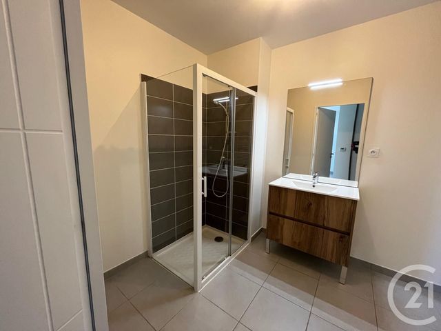 Appartement F2 &agrave; louer - 2 pi&egrave;ces - 42,20 m2 - Onet Le Chateau - 12 - MIDI-PYRENEES