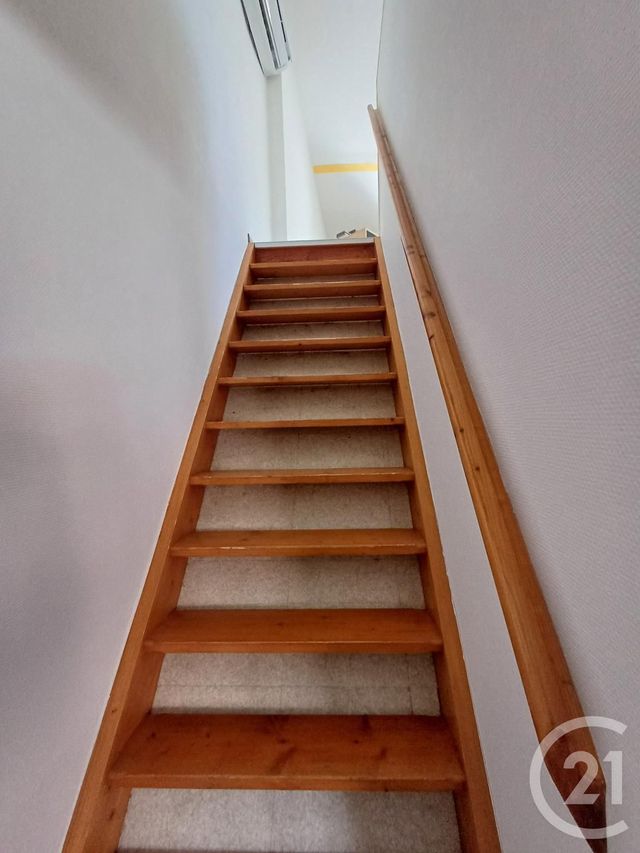 Appartement T2 &agrave; louer - 2 pi&egrave;ces - 45 m2 - Rodez - 12 - MIDI-PYRENEES