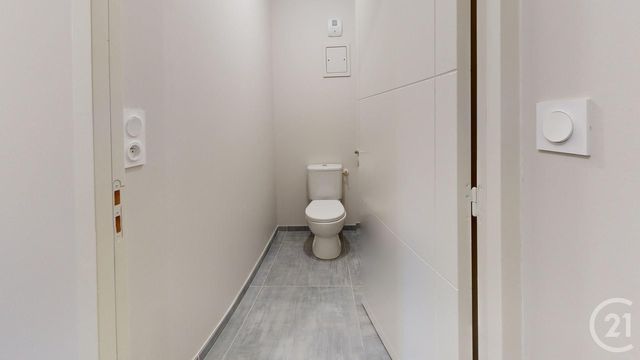 Appartement F2 &agrave; louer - 2 pi&egrave;ces - 43,17 m2 - Rodez - 12 - MIDI-PYRENEES