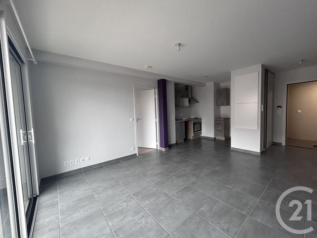 Appartement F2 &agrave; louer - 2 pi&egrave;ces - 46,40 m2 - Luc La Primaube - 12 - MIDI-PYRENEES