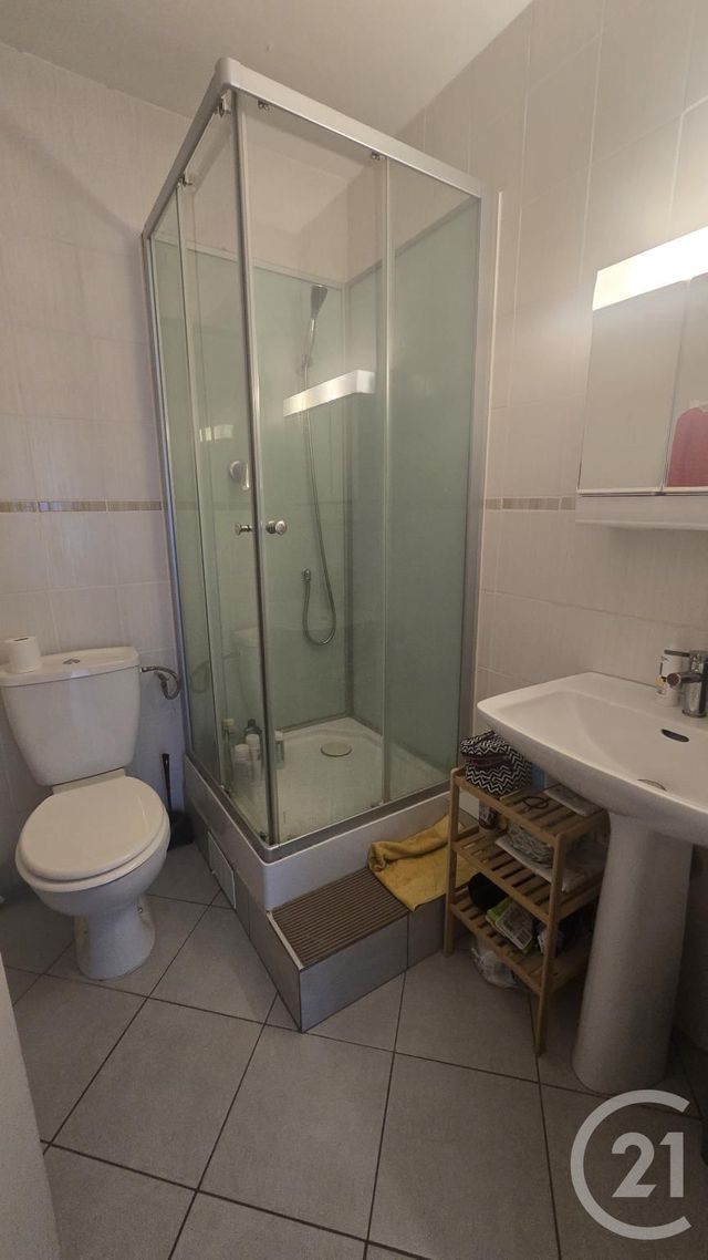 Appartement &agrave; louer - 2 pi&egrave;ces - 31,04 m2 - Rodez - 12 - MIDI-PYRENEES