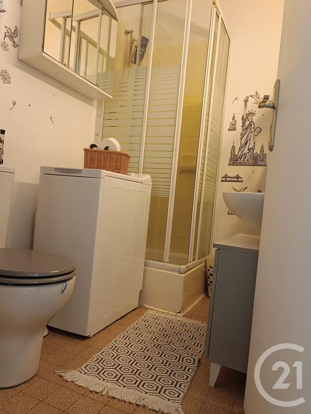 Appartement F2 &agrave; louer - 2 pi&egrave;ces - 43,89 m2 - Rodez - 12 - MIDI-PYRENEES