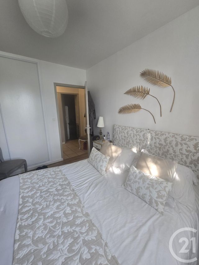Appartement F2 &agrave; louer - 2 pi&egrave;ces - 62,50 m2 - Rodez - 12 - MIDI-PYRENEES