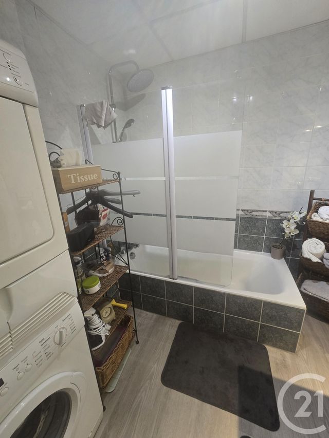 Appartement F2 &agrave; louer - 2 pi&egrave;ces - 62,50 m2 - Rodez - 12 - MIDI-PYRENEES