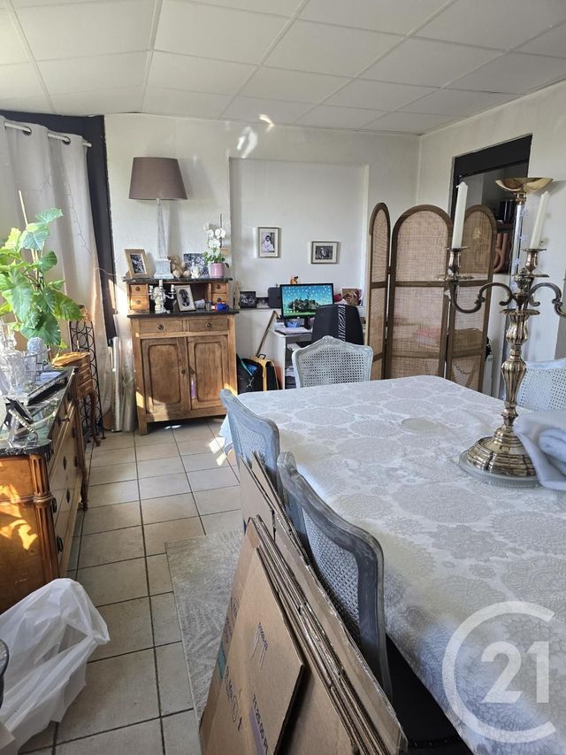 Appartement F2 &agrave; louer - 2 pi&egrave;ces - 62,50 m2 - Rodez - 12 - MIDI-PYRENEES