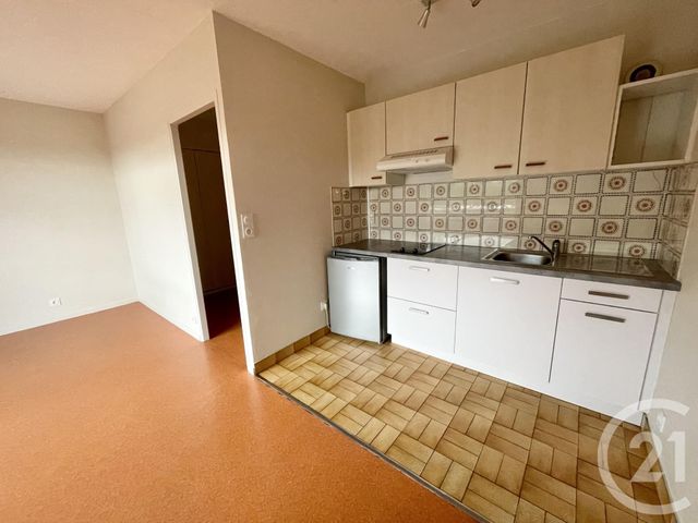 Appartement F1 &agrave; louer - 1 pi&egrave;ce - 29 m2 - Rodez - 12 - MIDI-PYRENEES
