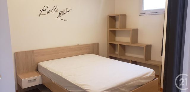 Appartement &agrave; louer - 2 pi&egrave;ces - 36,66 m2 - Rodez - 12 - MIDI-PYRENEES