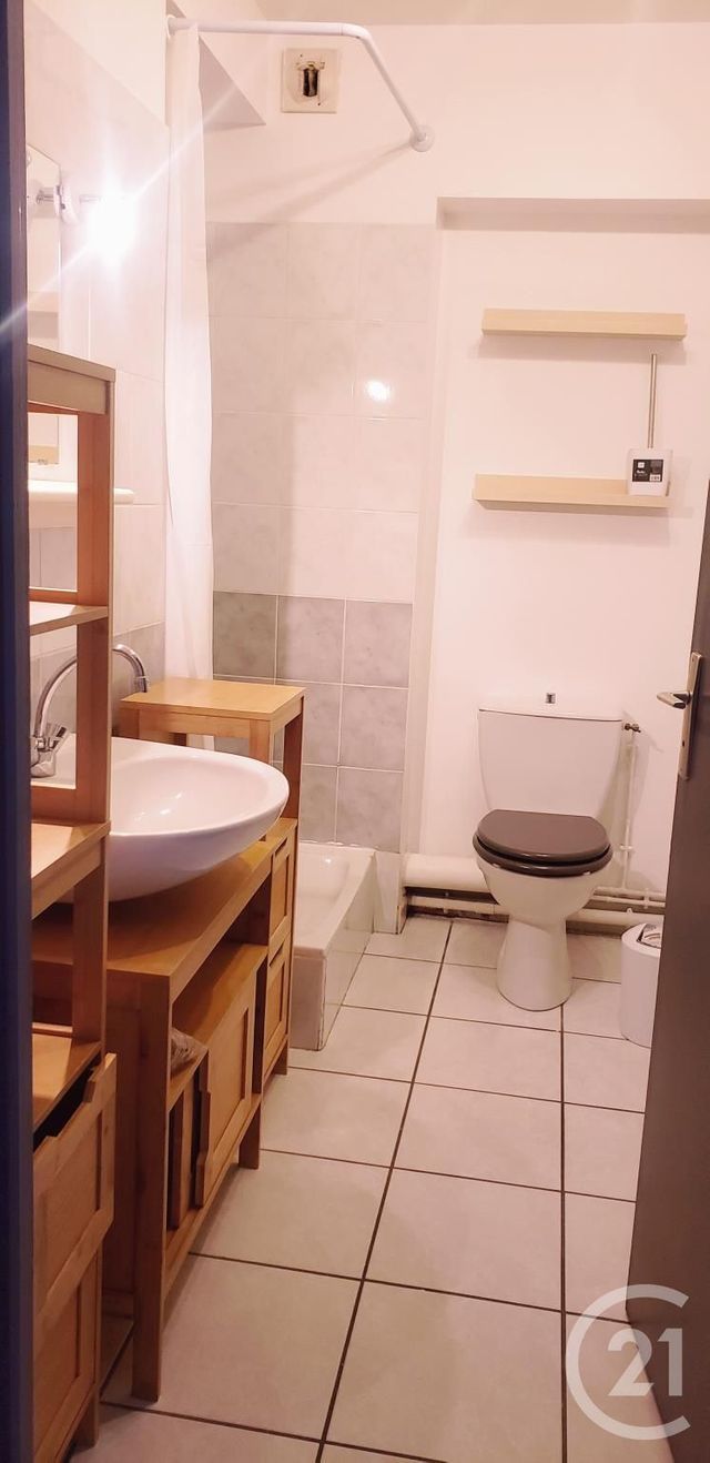 Appartement &agrave; louer - 2 pi&egrave;ces - 36,66 m2 - Rodez - 12 - MIDI-PYRENEES