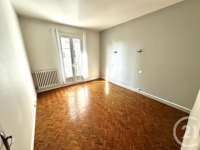 Appartement F3 &agrave; louer - 3 pi&egrave;ces - 68,31 m2 - Rodez - 12 - MIDI-PYRENEES
