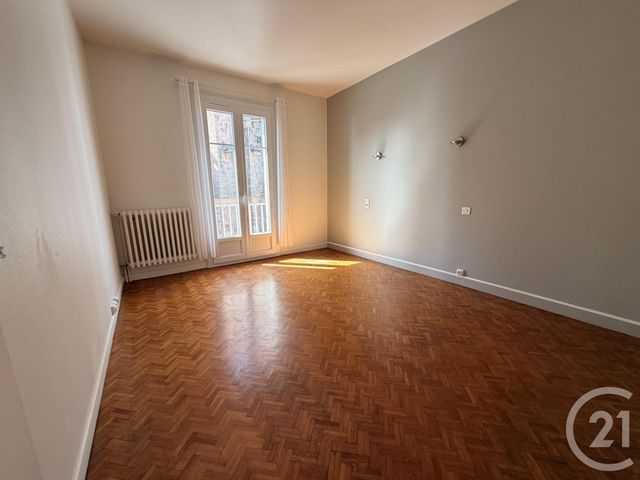 Appartement F3 &agrave; louer - 3 pi&egrave;ces - 68,31 m2 - Rodez - 12 - MIDI-PYRENEES