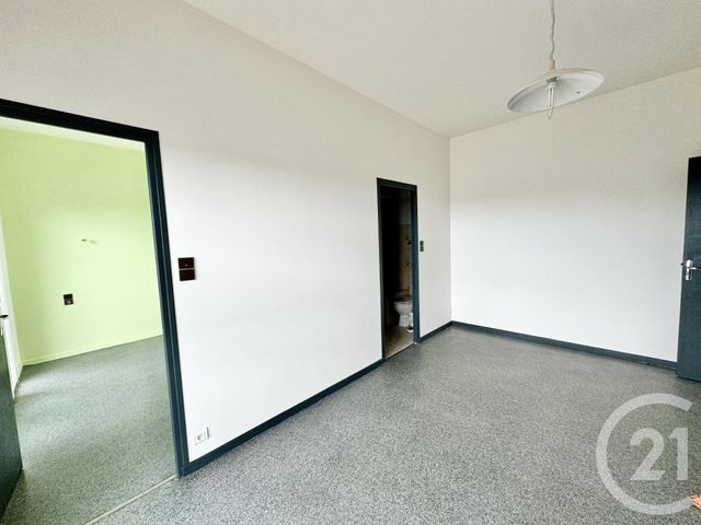 Appartement T2 &agrave; louer - 2 pi&egrave;ces - 41,29 m2 - Baraqueville - 12 - MIDI-PYRENEES