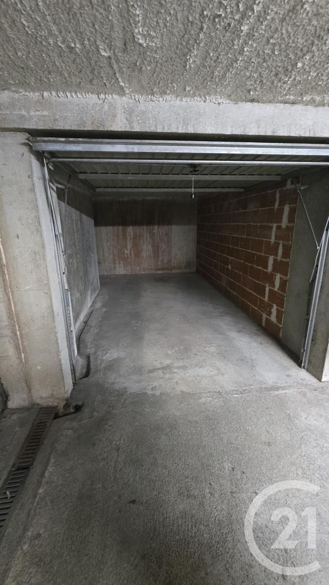 Parking &agrave; louer - 14 m2 - Rodez - 12 - MIDI-PYRENEES