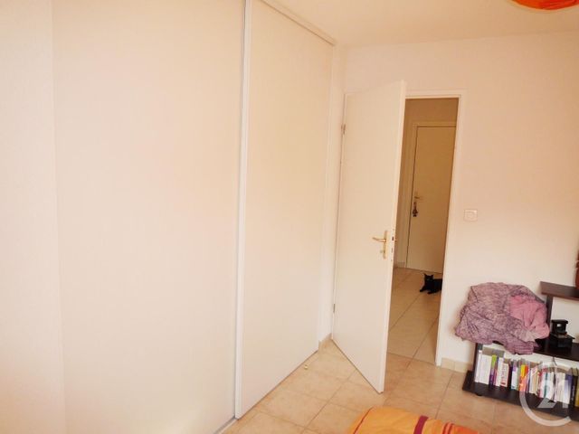 Appartement F2 &agrave; louer - 2 pi&egrave;ces - 45,36 m2 - Rodez - 12 - MIDI-PYRENEES