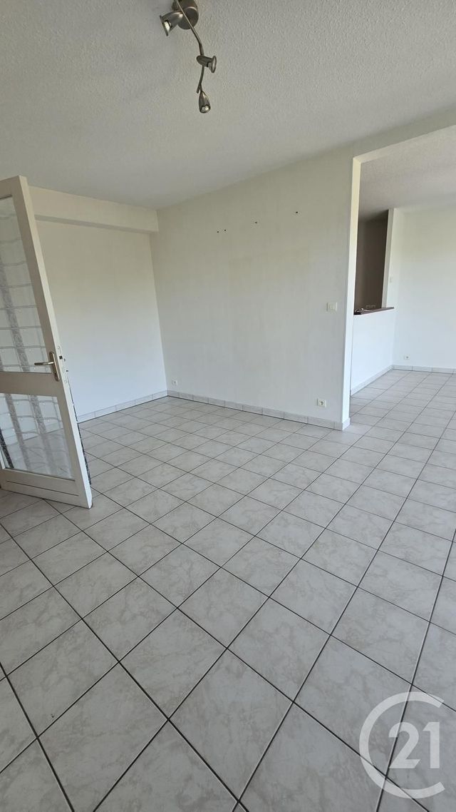 Appartement T2 &agrave; louer - 2 pi&egrave;ces - 51 m2 - Rodez - 12 - MIDI-PYRENEES