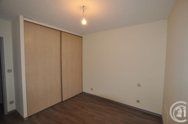 Appartement F2 &agrave; louer - 2 pi&egrave;ces - 40 m2 - Rodez - 12 - MIDI-PYRENEES