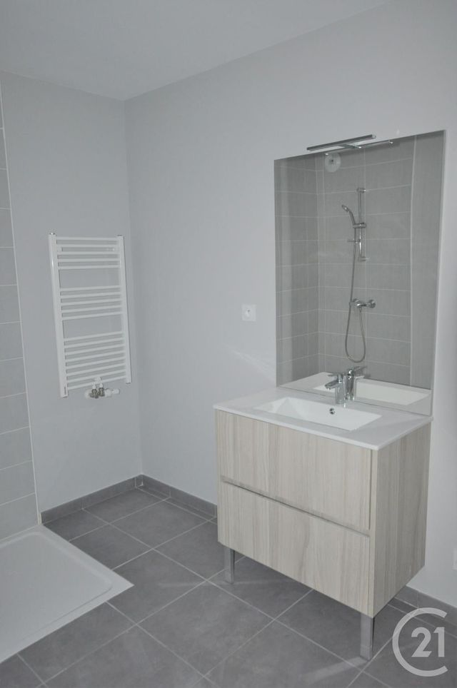 Appartement T2 &agrave; louer - 2 pi&egrave;ces - 50,57 m2 - Rodez - 12 - MIDI-PYRENEES