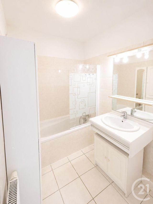 Appartement T3 &agrave; vendre - 3 pi&egrave;ces - 72,35 m2 - Rodez - 12 - MIDI-PYRENEES